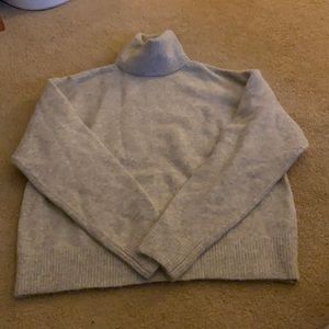 Turtle neck sweater